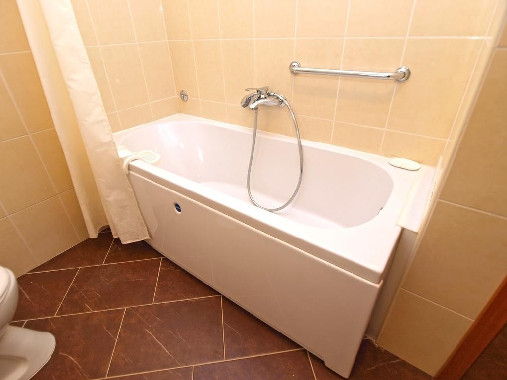 Villa House Franko 1330 Porec Esterno foto