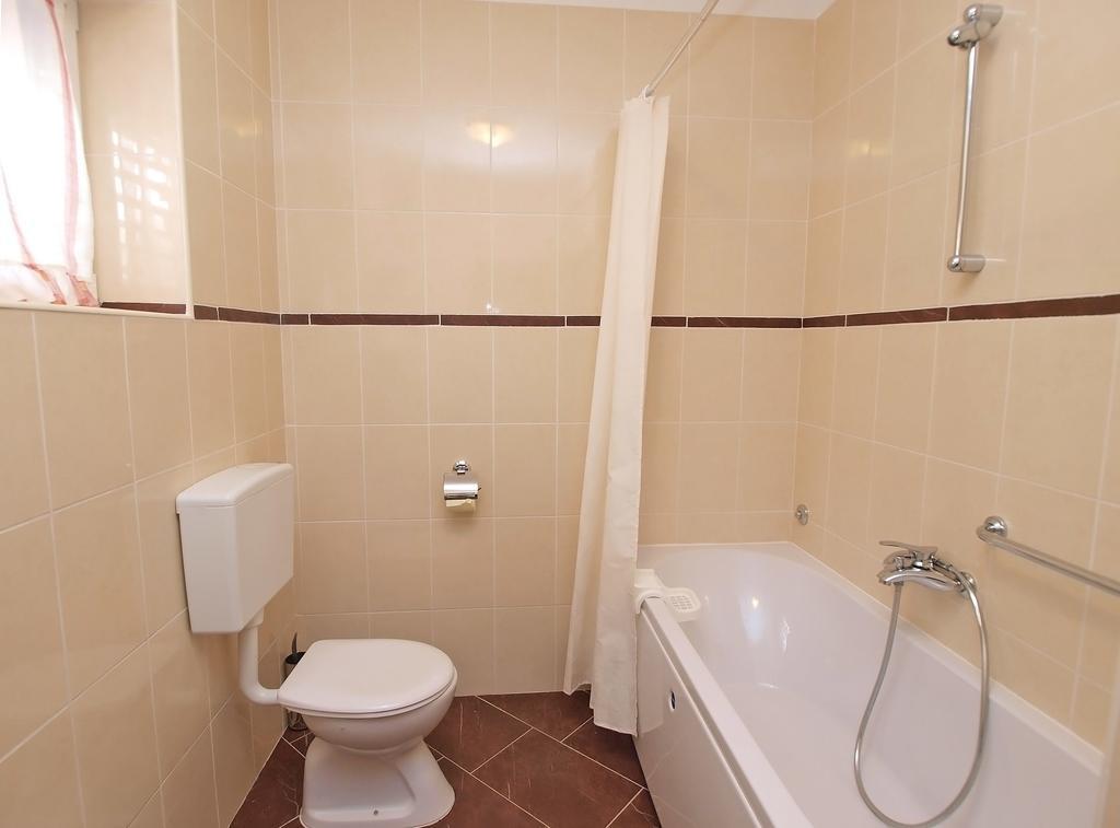 Villa House Franko 1330 Porec Esterno foto