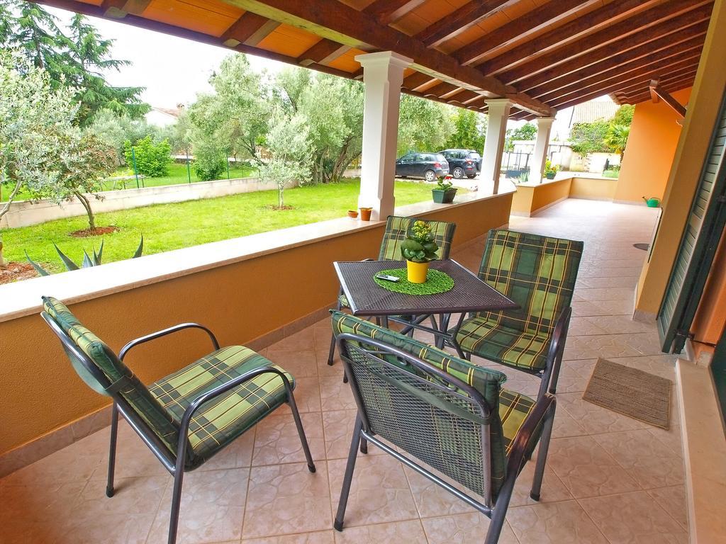 Villa House Franko 1330 Porec Esterno foto