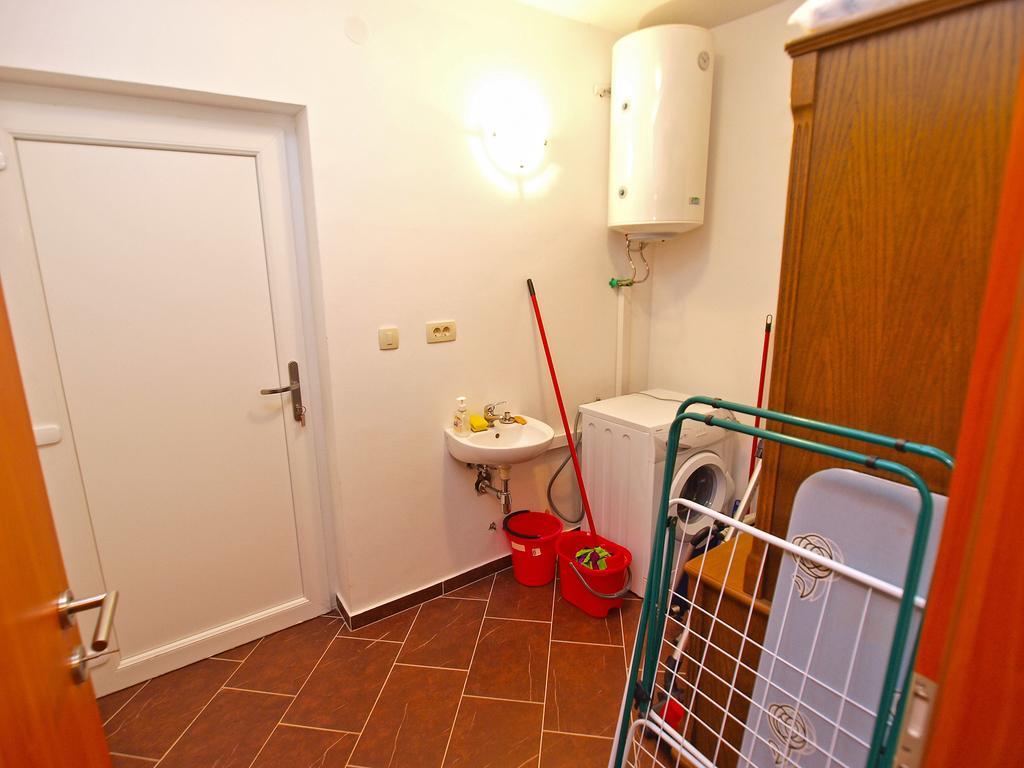 Villa House Franko 1330 Porec Esterno foto